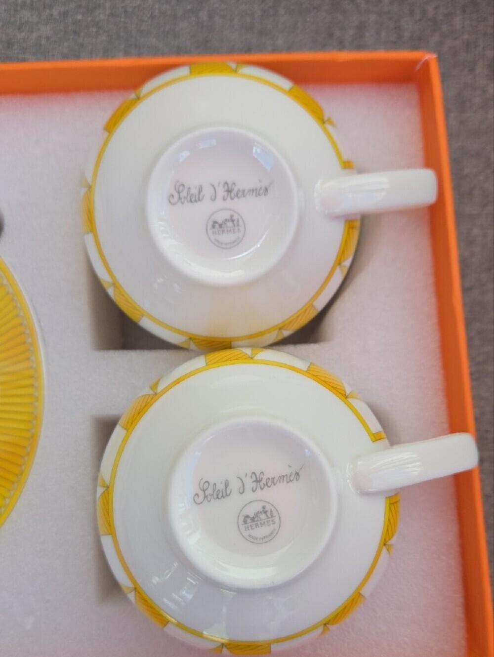 New Hermes Soleil Set Of 2 Tea Cups With Saucers READ DESCRIPTION - Picture 9 of 11